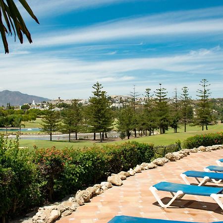Leos Mijas Golf Apartment ฟูเอนฮิโรลา ภายนอก รูปภาพ