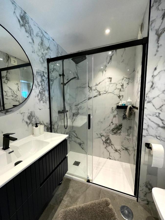 Leos Mijas Golf Apartment ฟูเอนฮิโรลา ภายนอก รูปภาพ