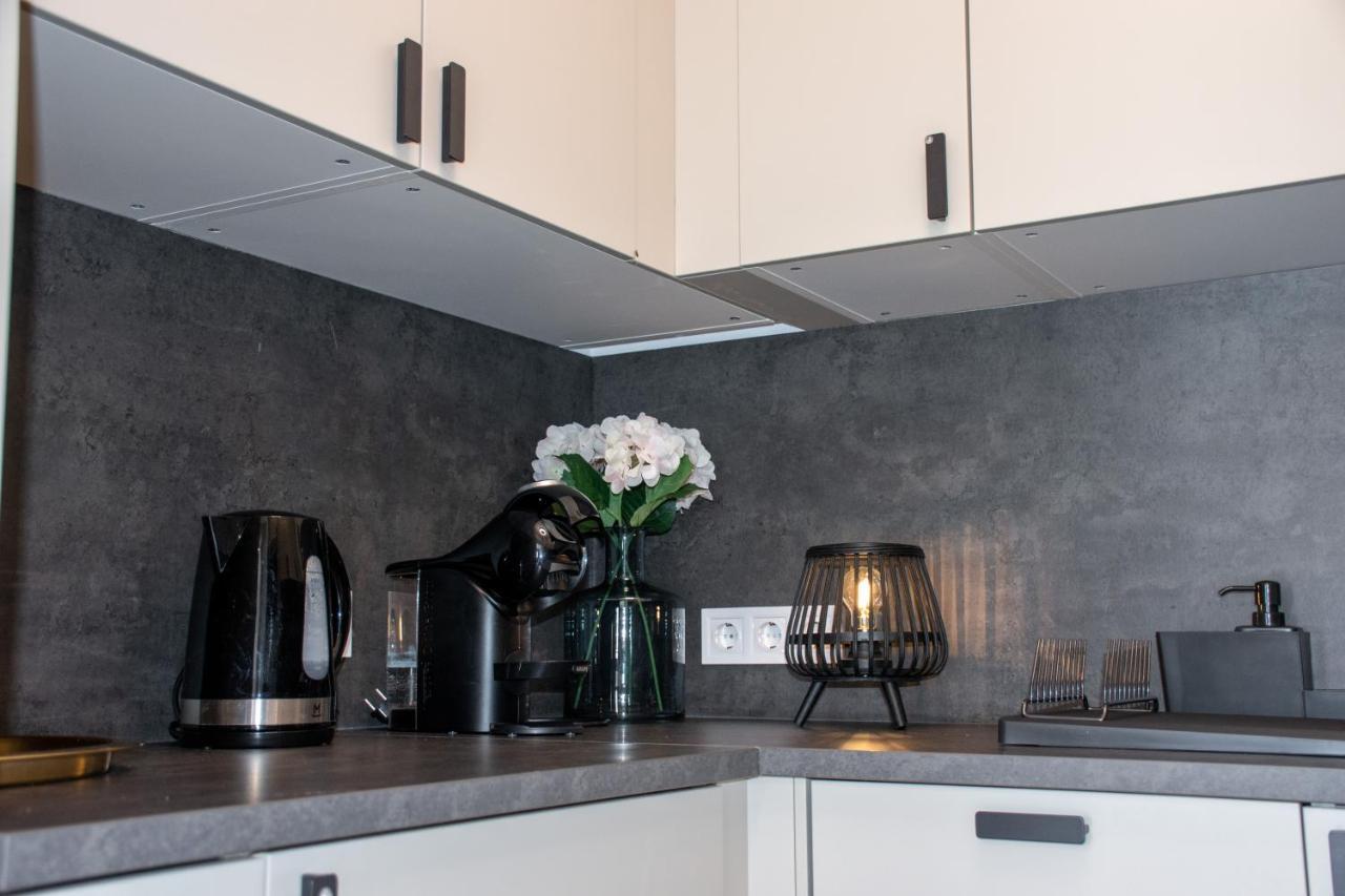 Leos Mijas Golf Apartment ฟูเอนฮิโรลา ภายนอก รูปภาพ